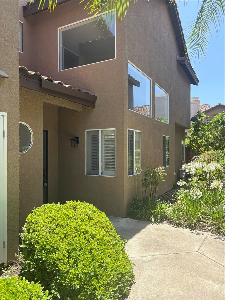 Property Photo: 34 Lighthouse CA 92656