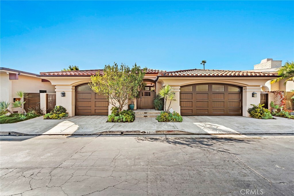 Property Photo:  4016 Calle Marlena  CA 92672 