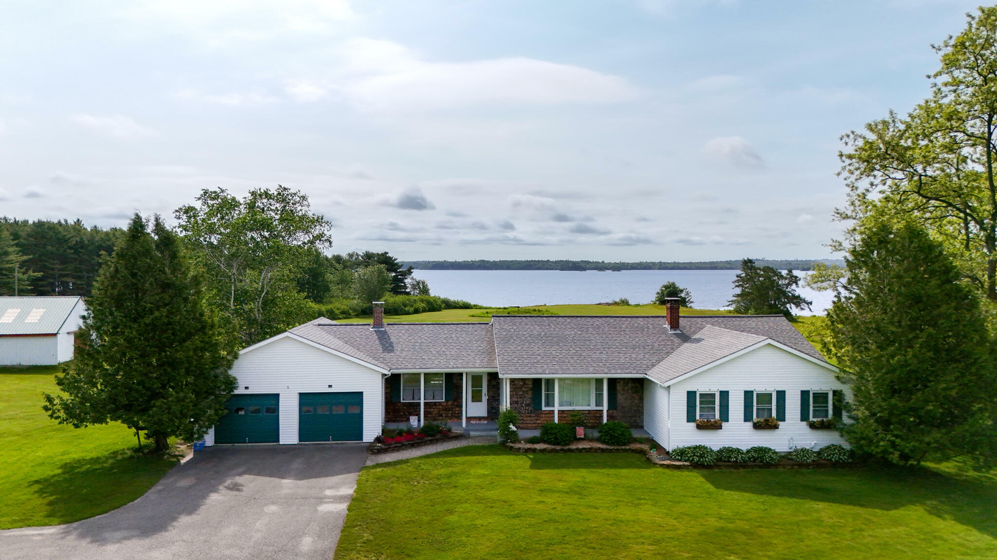 Property Photo: 519 Mariaville Road ME 04605