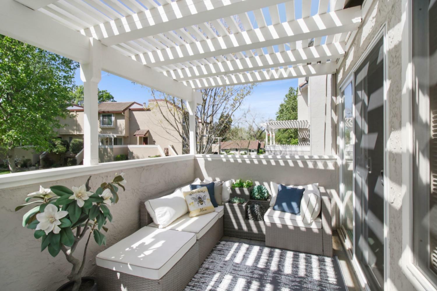 Property Photo: 3038 Swallows Nest Drive CA 95833
