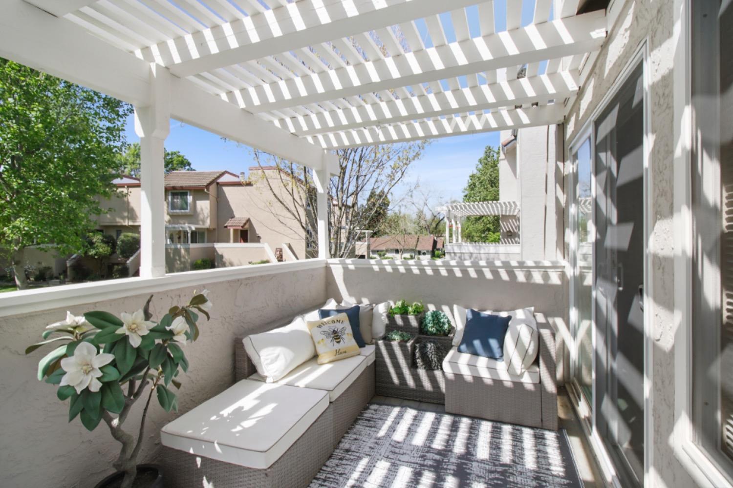 Property Photo: 3038 Swallows Nest Drive CA 95833