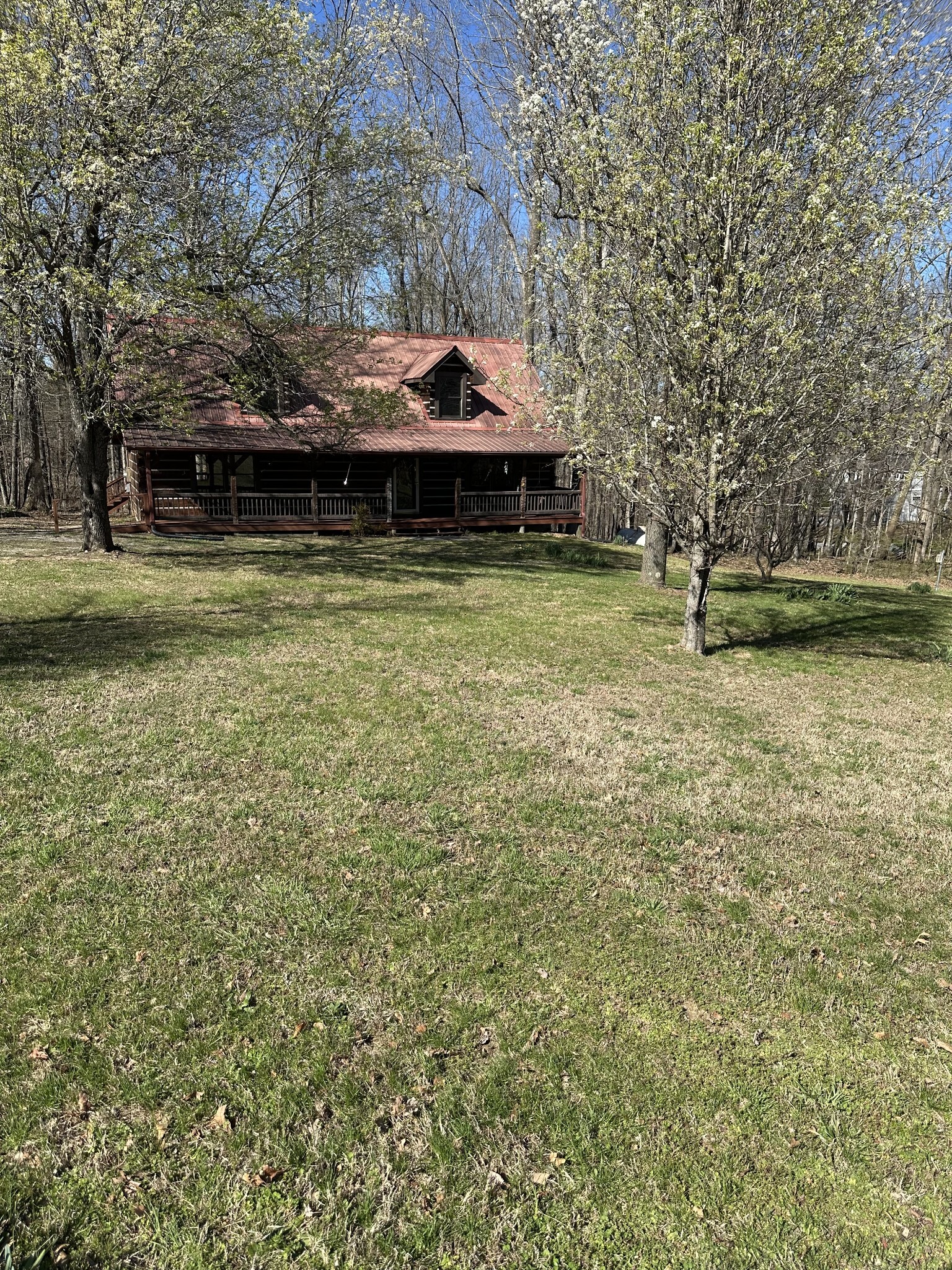 Property Photo: 8460 Coopertown Rd TN 37080
