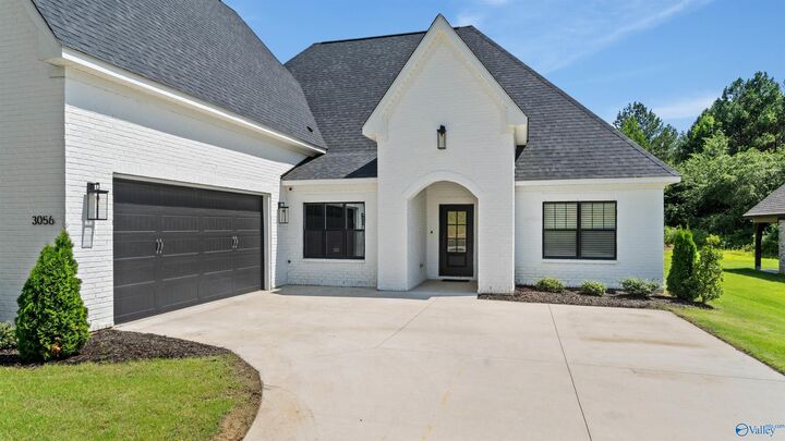Property Photo:  3056 Cherokee Ridge Drive  AL 35175 