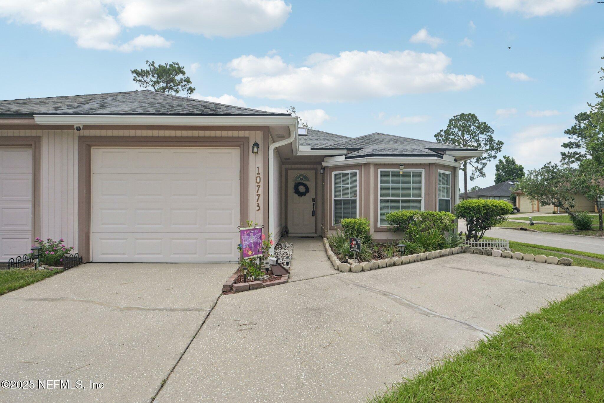 Property Photo: 10773 Ironstone Drive S 2 FL 32246
