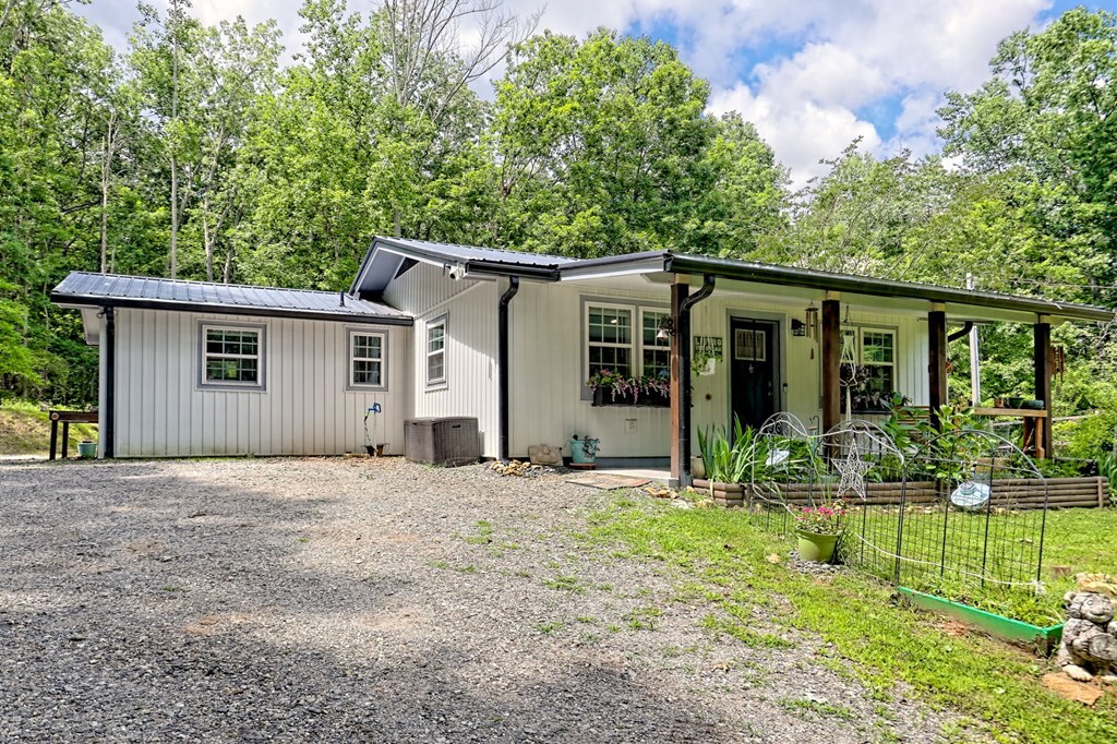 Property Photo: 11 Hamilton Circle GA 30512