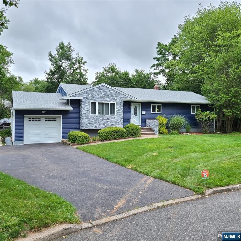Property Photo:  416 Johned Road  NJ 07647 