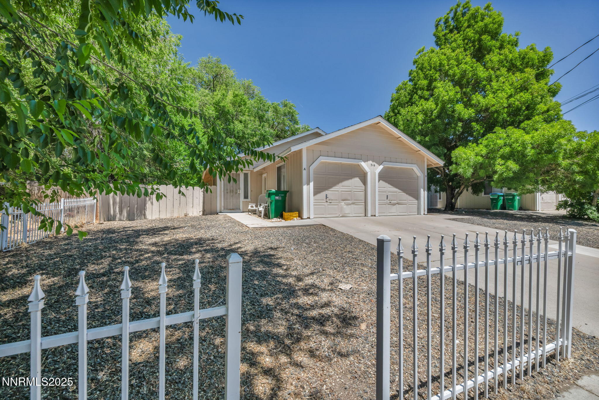 Property Photo: 316 Corbett Street NV 89706