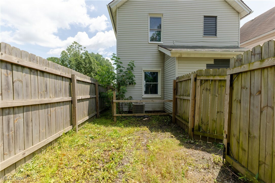 Property Photo: 60 Steel Street OH 44509