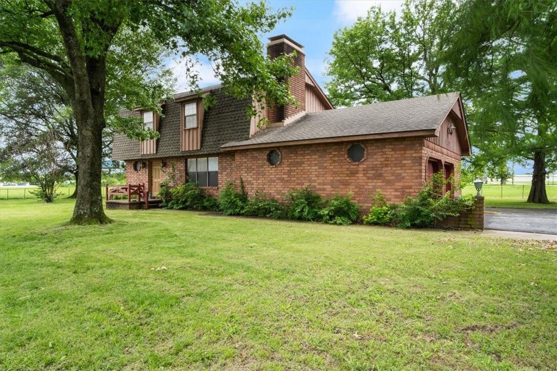 Property Photo:  1218 E Kenwood Street  AR 72761 