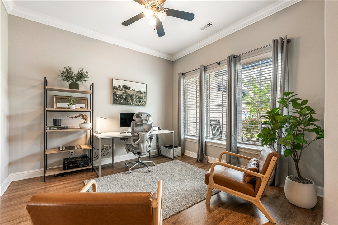 Property Photo: 445 Vista Del Valle Street AR 72730