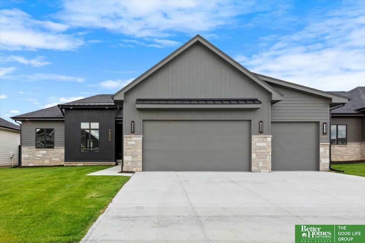 5920 N 208th Street  Elkhorn NE 68022 photo