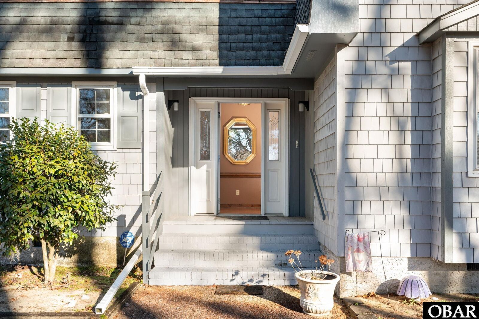 Property Photo: 800 &Amp 802 W Kitty Hawk Road NC 27949