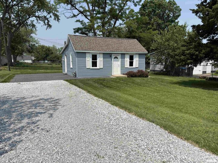 308 Victor Street  East Peoria IL 61611 photo