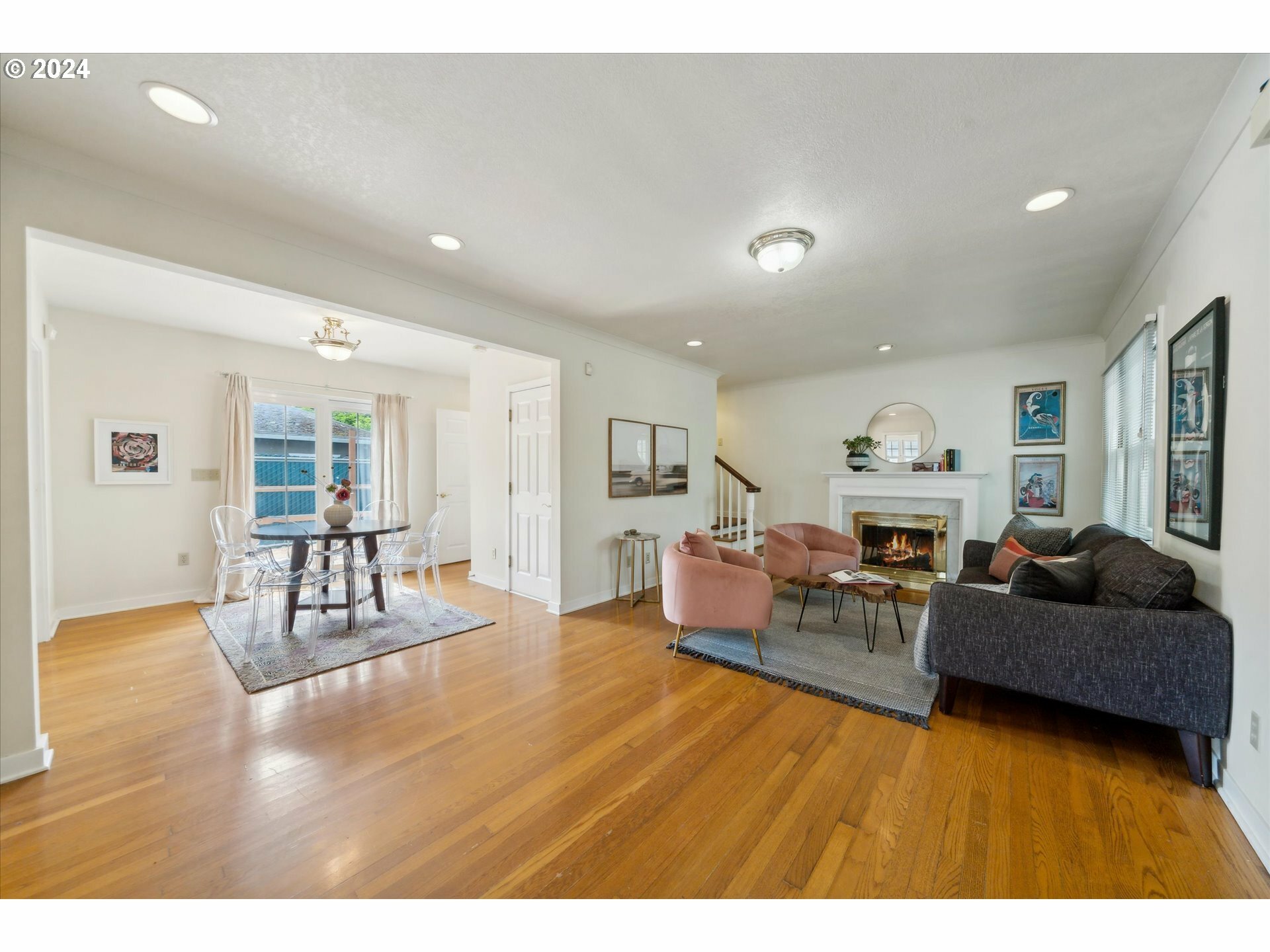 Property Photo: 1224 SE Malden St OR 97202