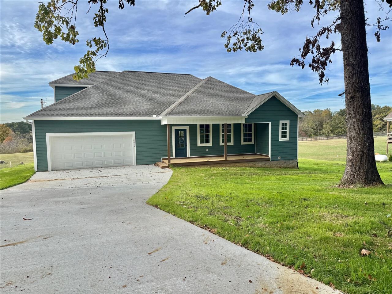 Property Photo:  2043 Highland Church Road  KY 42101 