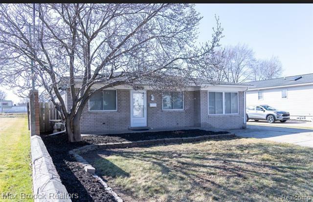 29075 Congress Street  Roseville MI 48066 photo