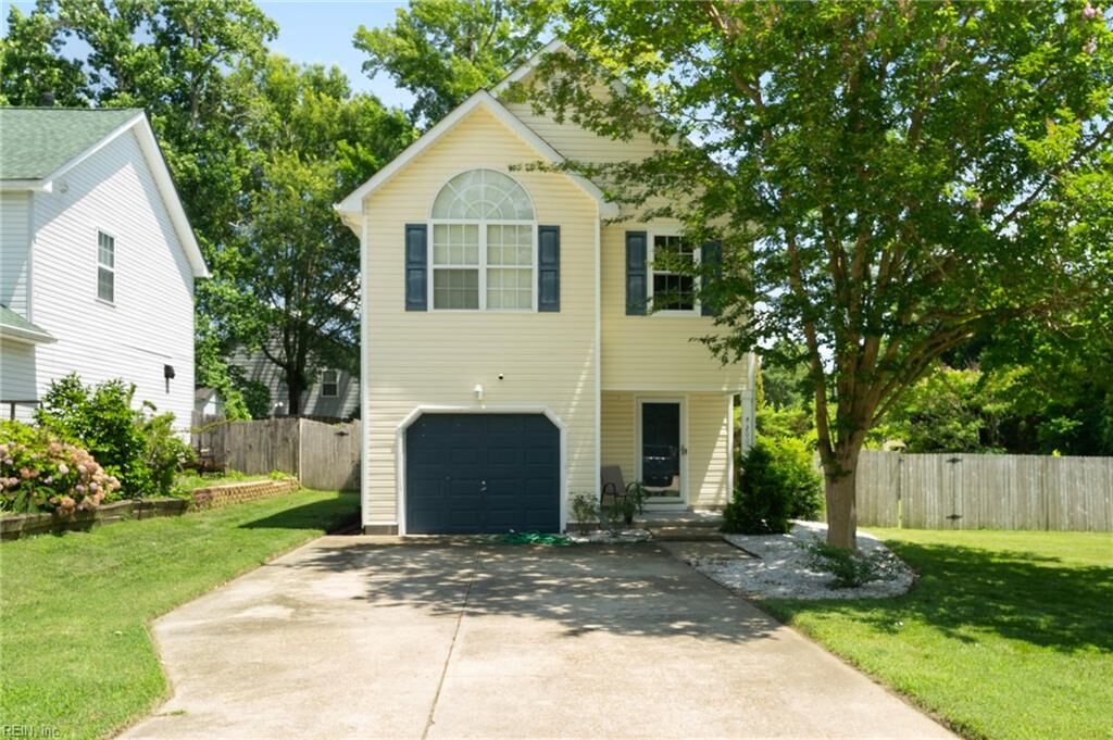 Property Photo: 200 Burgundy Rd VA 23185