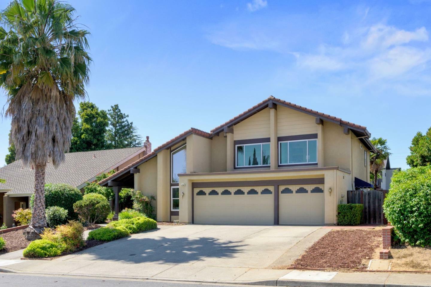 Property Photo: 21756 Noonan Court CA 95014