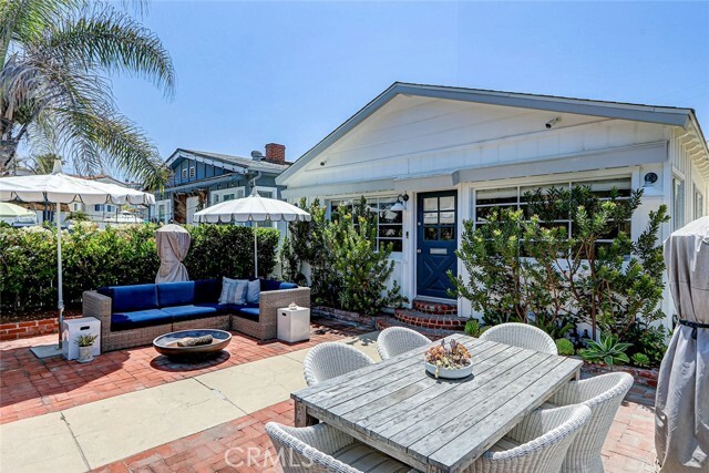 Property Photo: 42 21st Street CA 90254