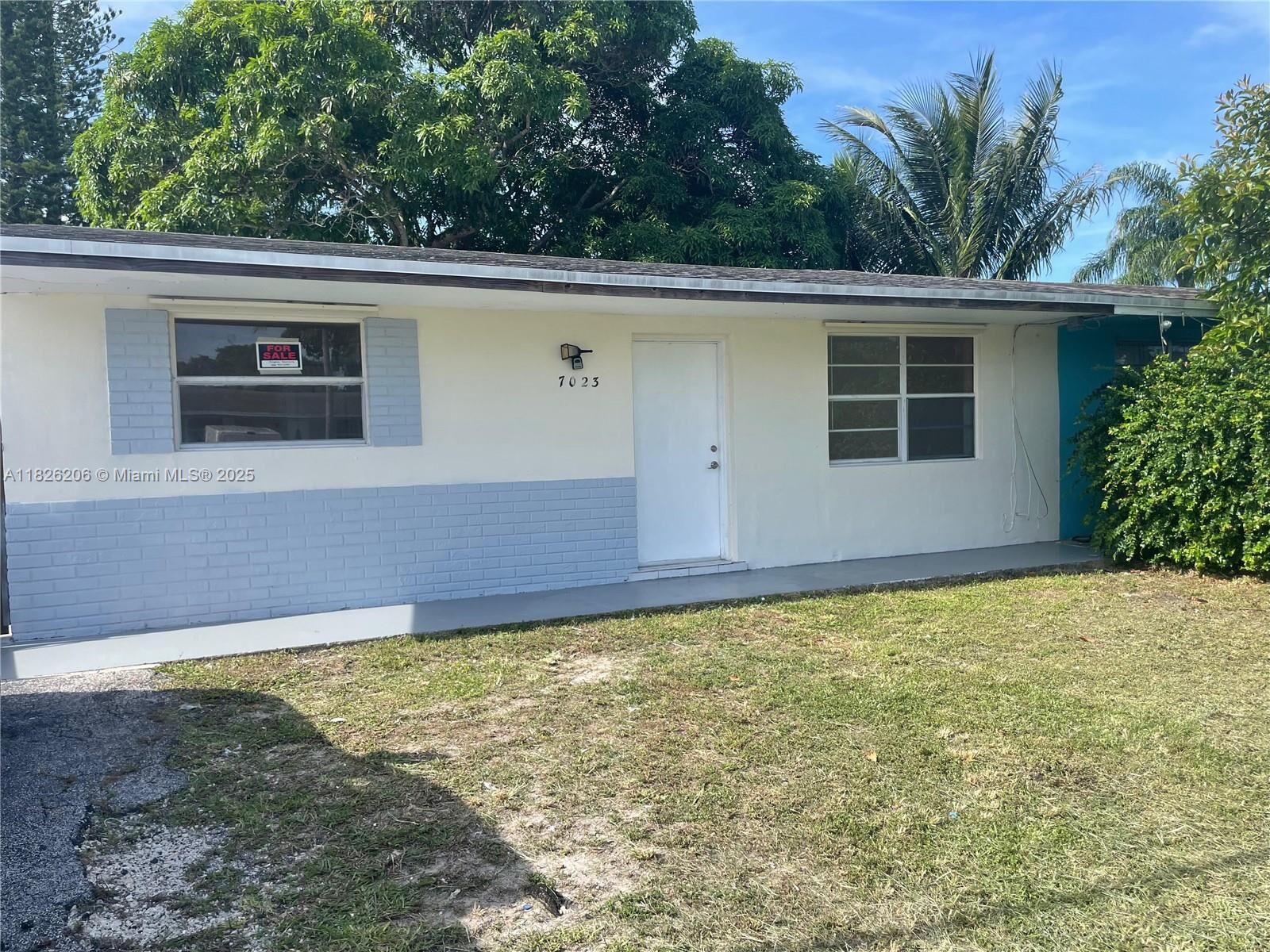 Property Photo: 7023 SW 19th St FL 33068