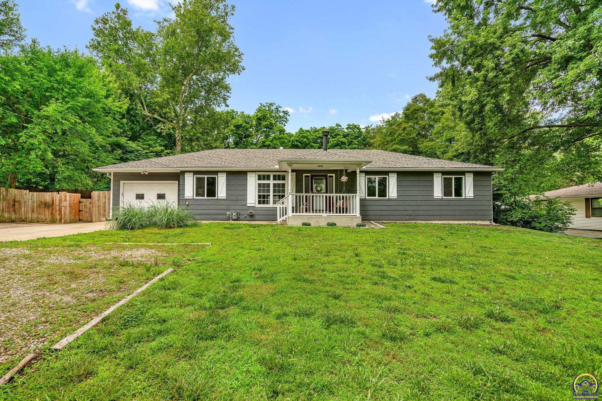 Property Photo: 3603 NW Rochester Rd KS 66617