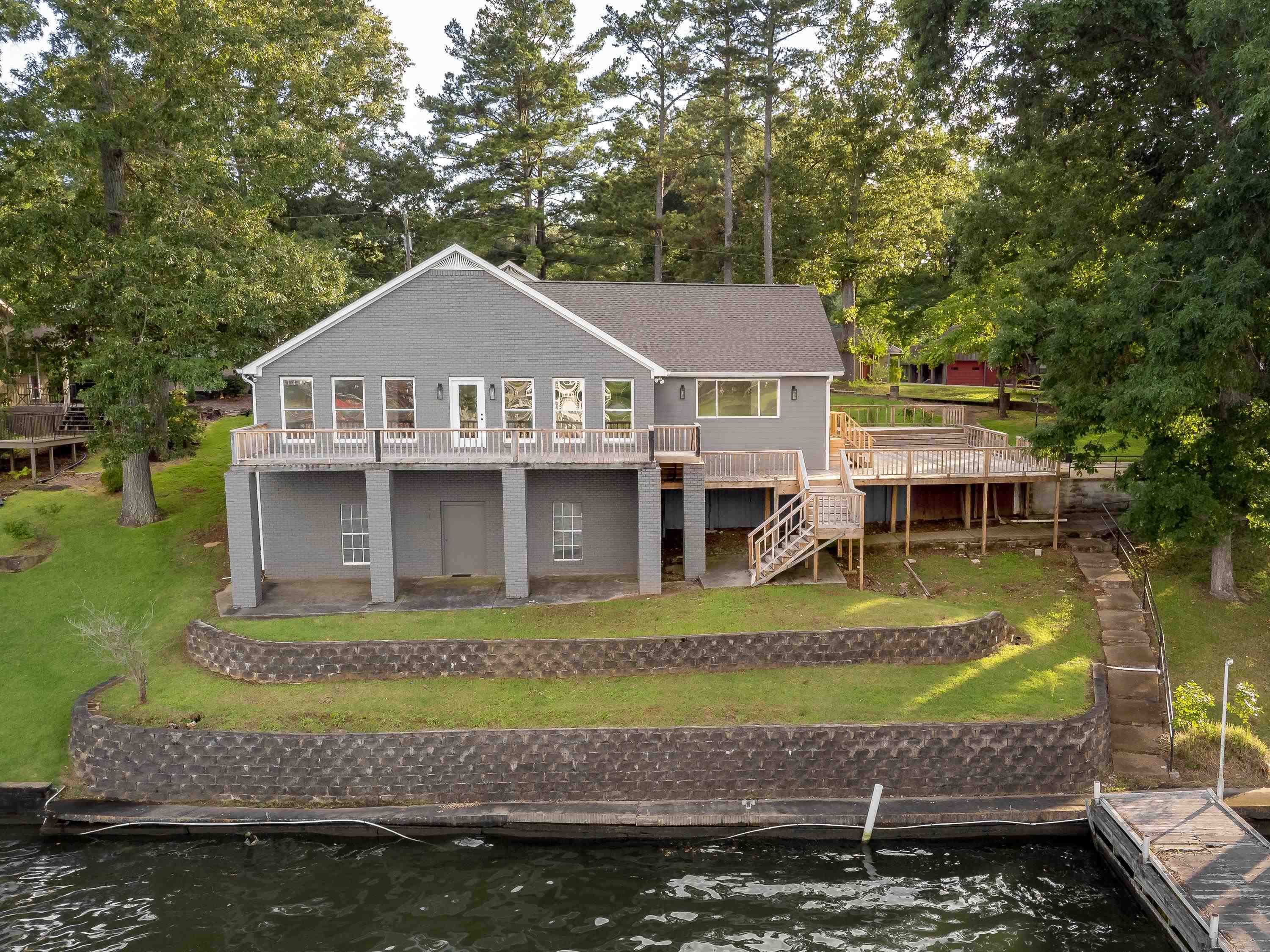 865 Alabama Shores Rd  Muscle Shoals AL 35661 - MUSCLE S photo
