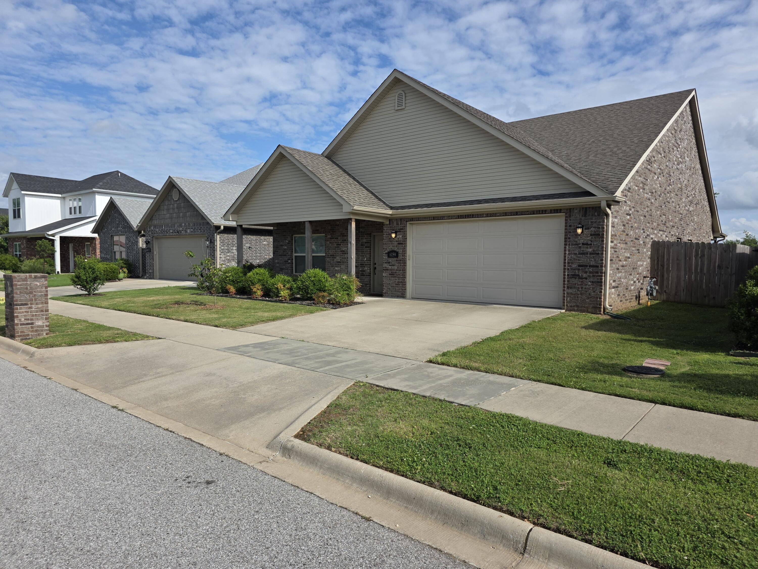 Property Photo: 6159 W Limerick Way AR 72704