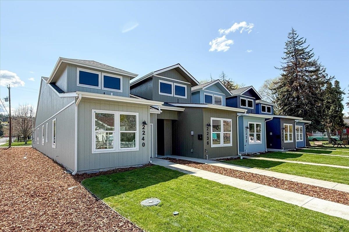 Property Photo: 2240 E 4th Ave WA 99202