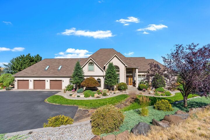 Property Photo: 20915 E Jesse Ln WA 99016