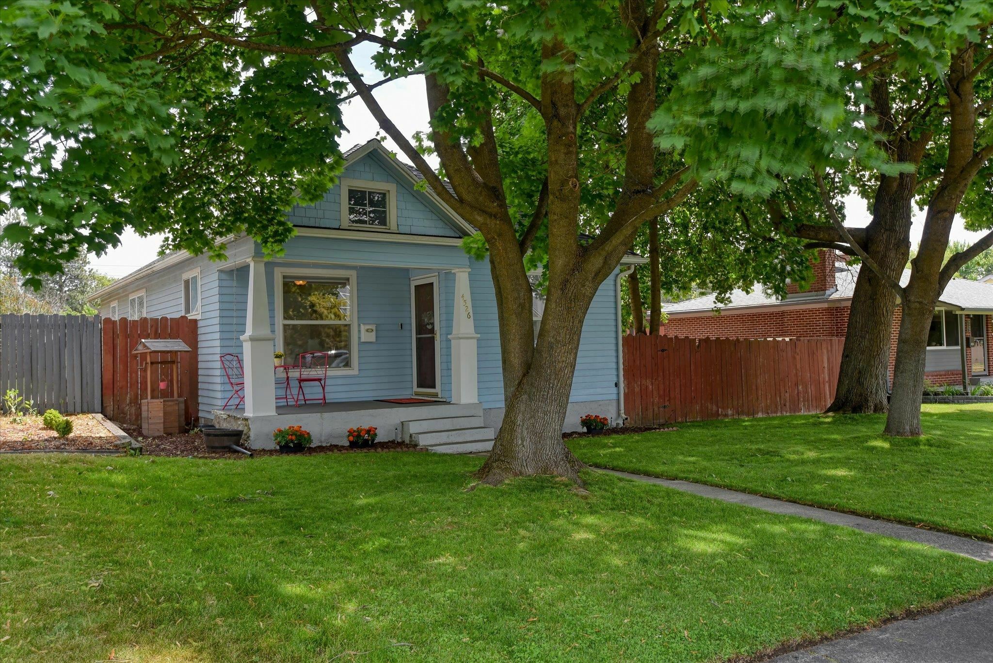 Property Photo: 4526 N Walnut St WA 99205
