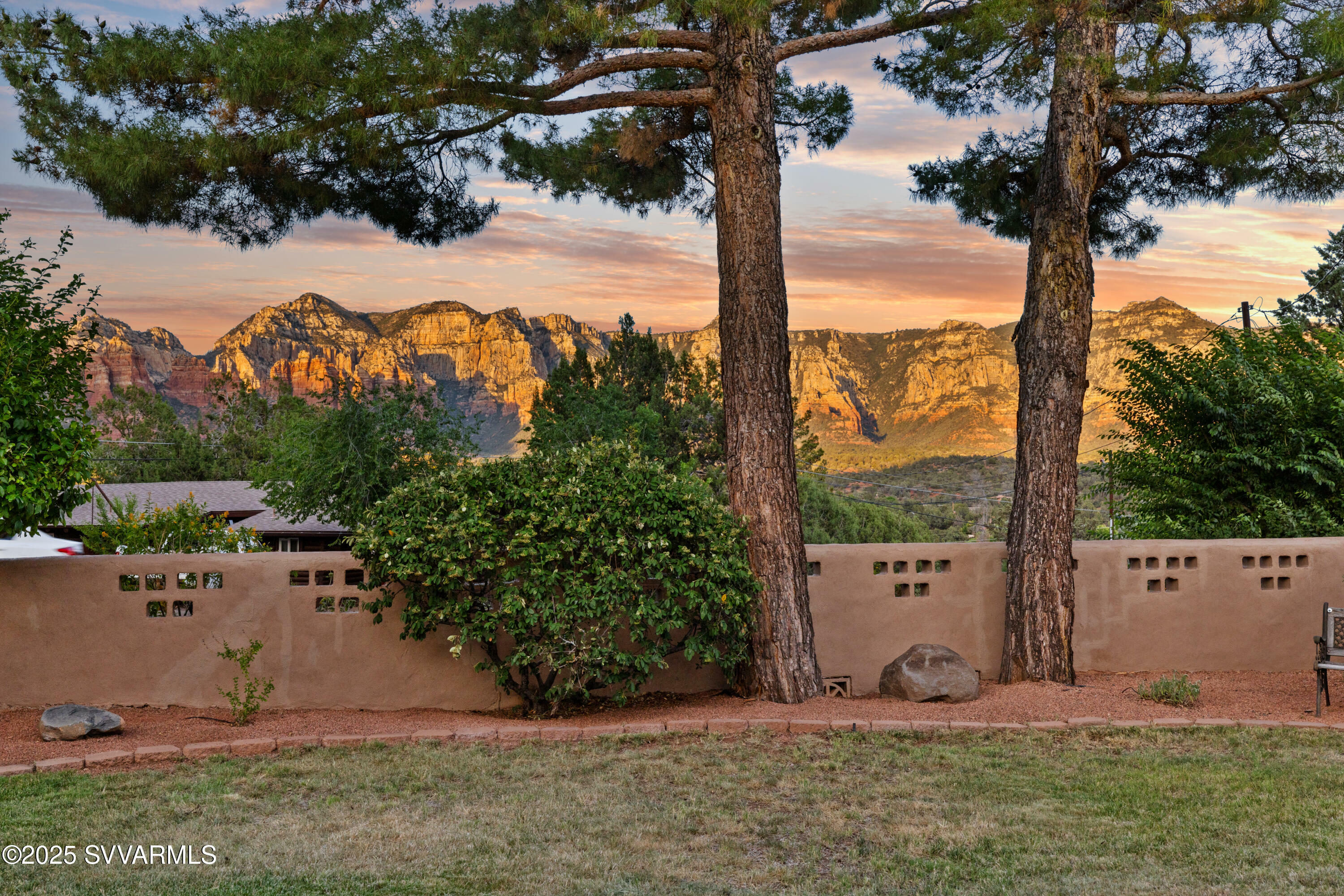 Property Photo: 809 Brewer Rd AZ 86336