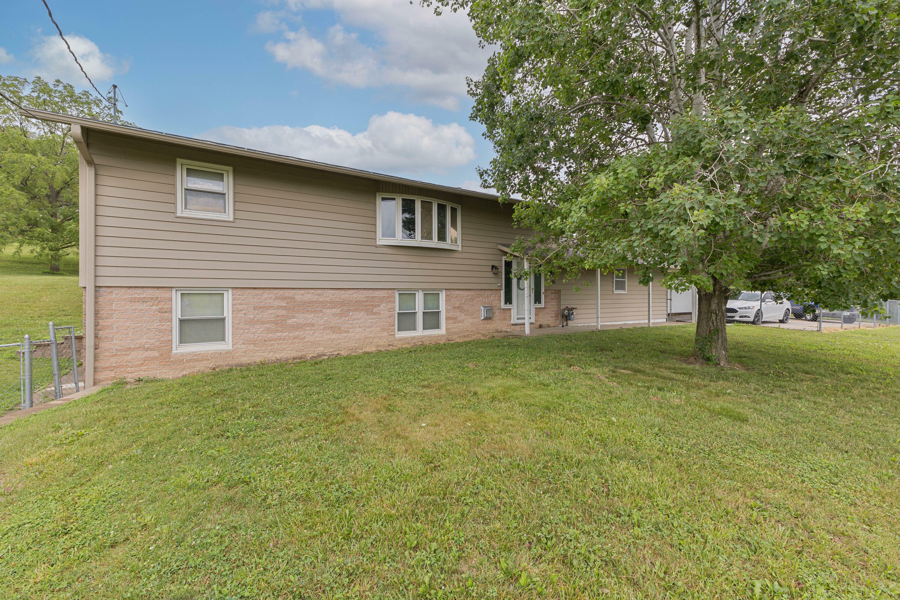 Property Photo: 1330 Rolling Hills Loop IA 51503