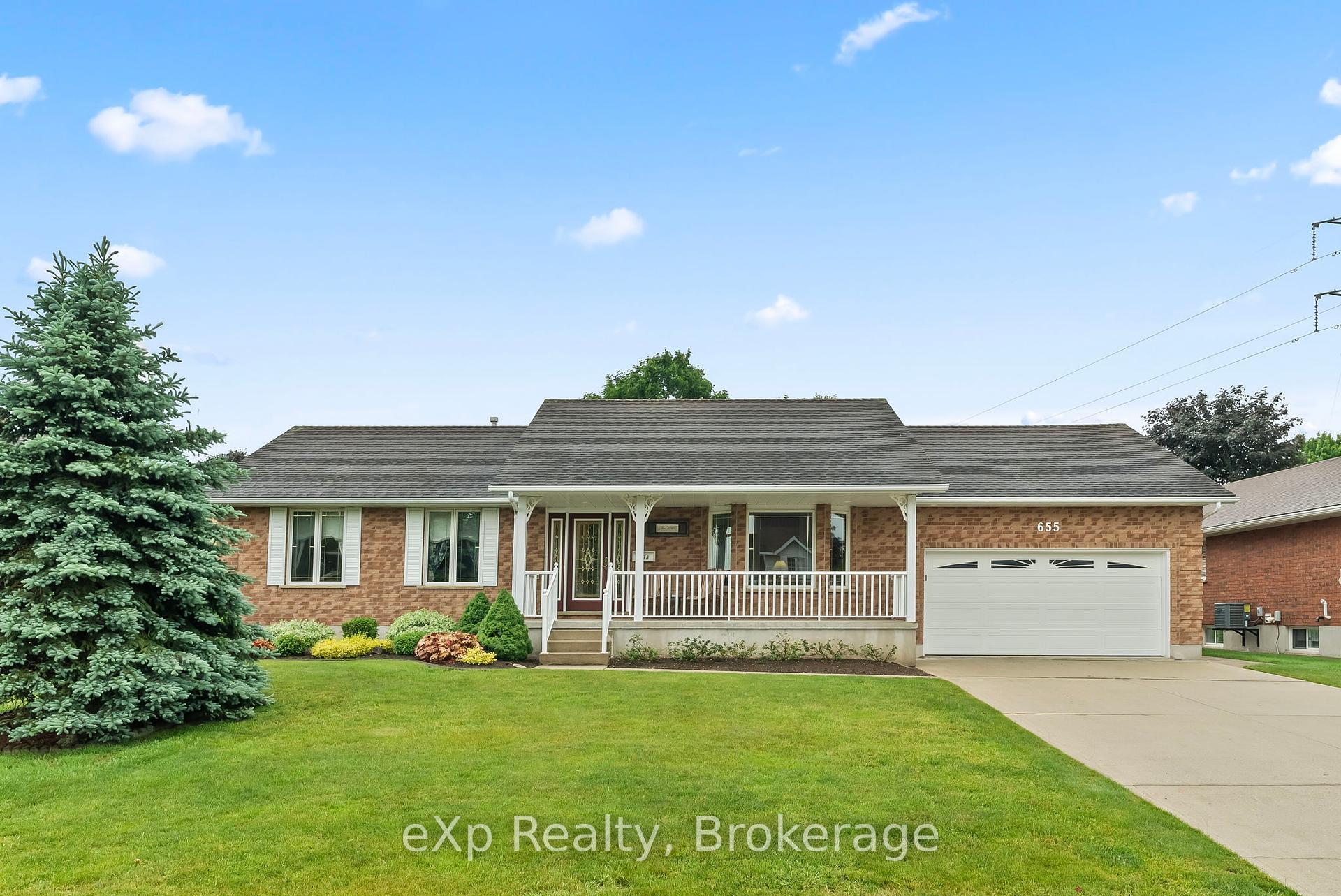 Property Photo: 655 17th Street Crescent ON N4N 3S7