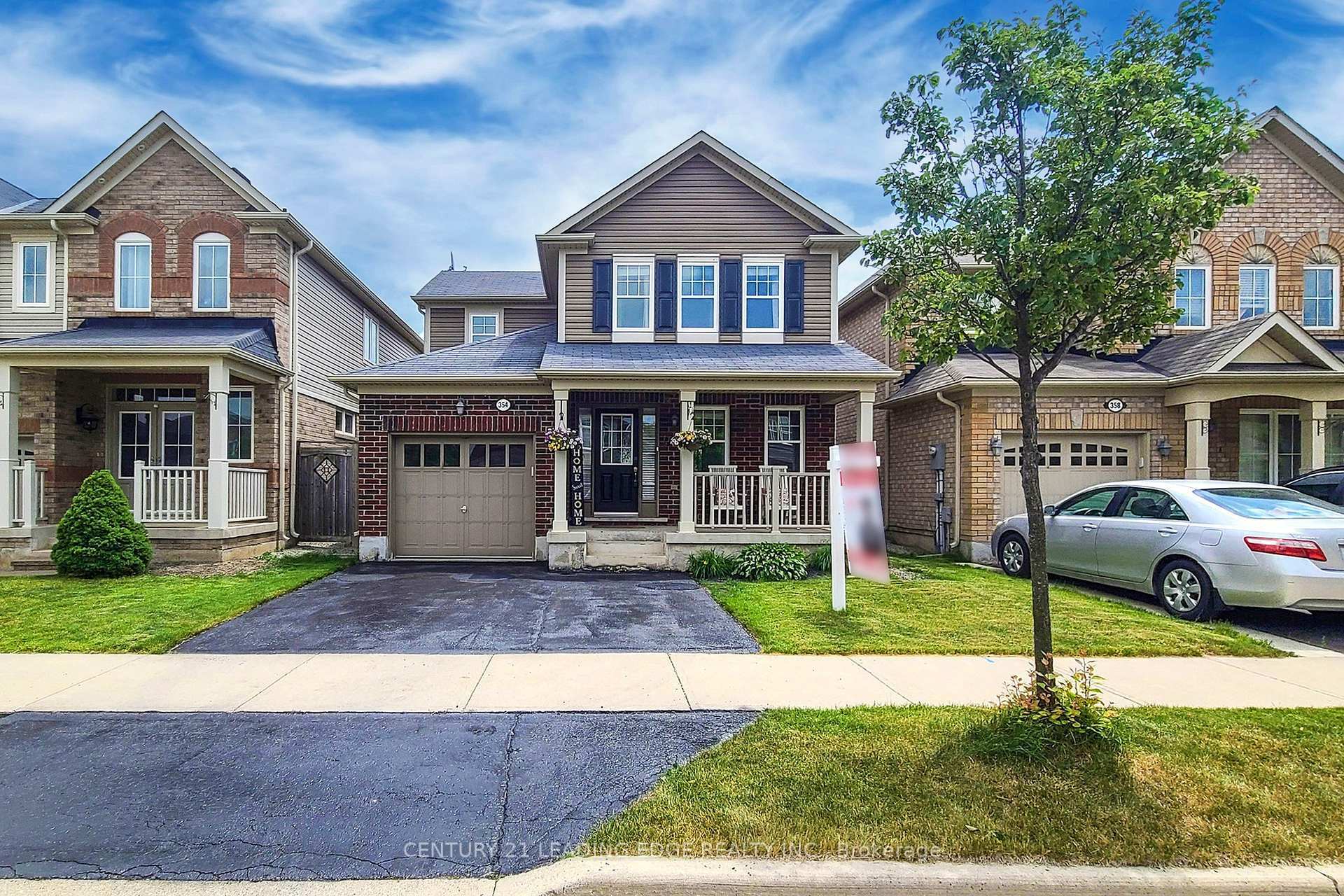 Property Photo: 354 Schreyer Crescent ON L9T 7T1