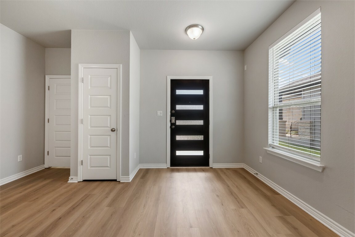 Property Photo: 1008 Kimblewick Drive TX 78626