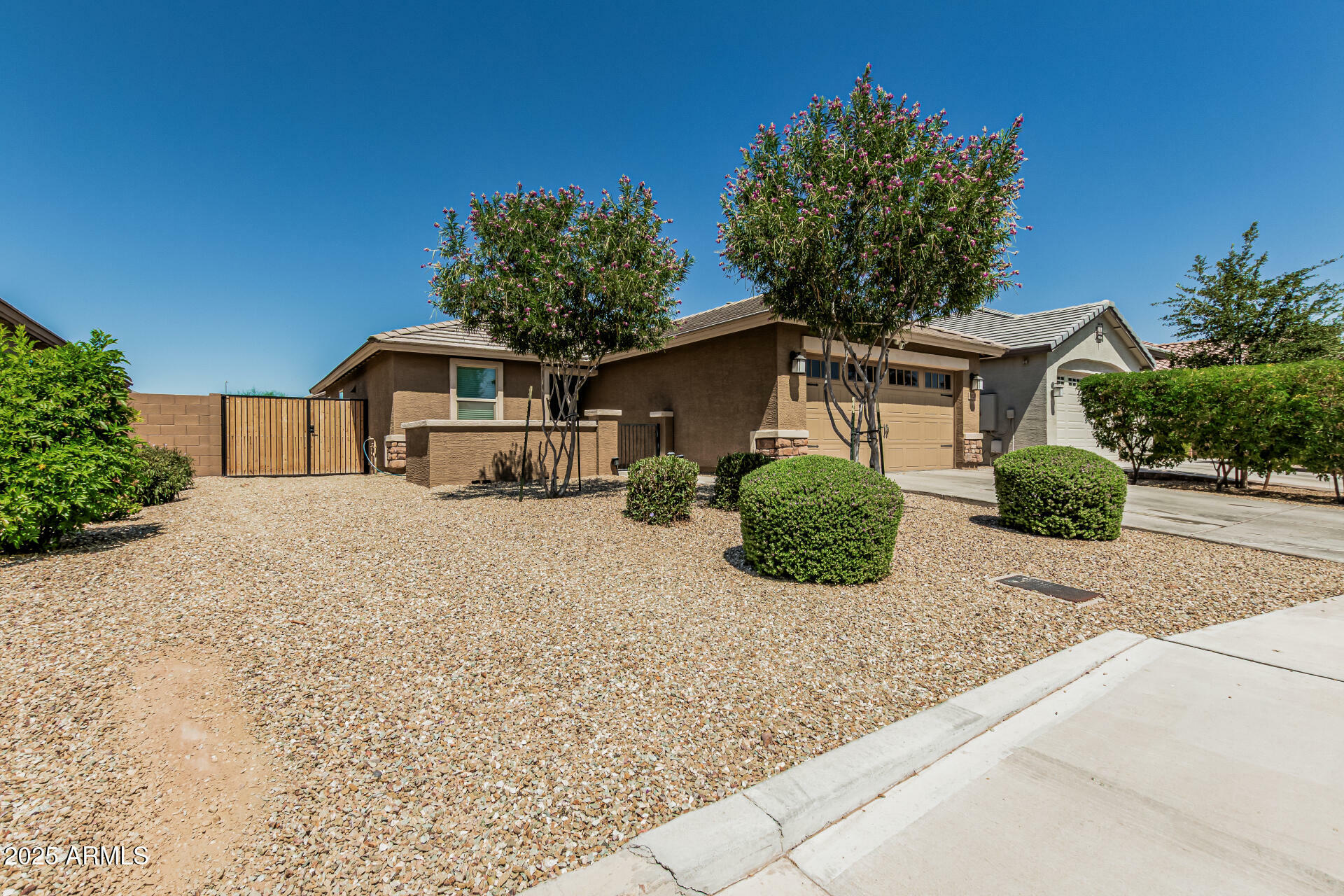 Property Photo: 4028 S 95th Lane AZ 85353