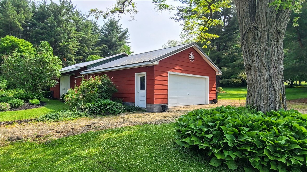 Property Photo: 280 Pleasant Valley Road NY 13073