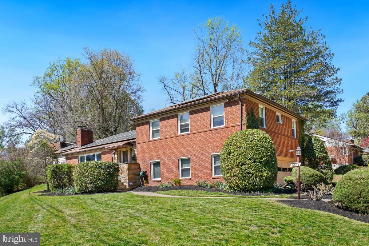 1801 Primrose Road NW  Washington DC 20012 photo