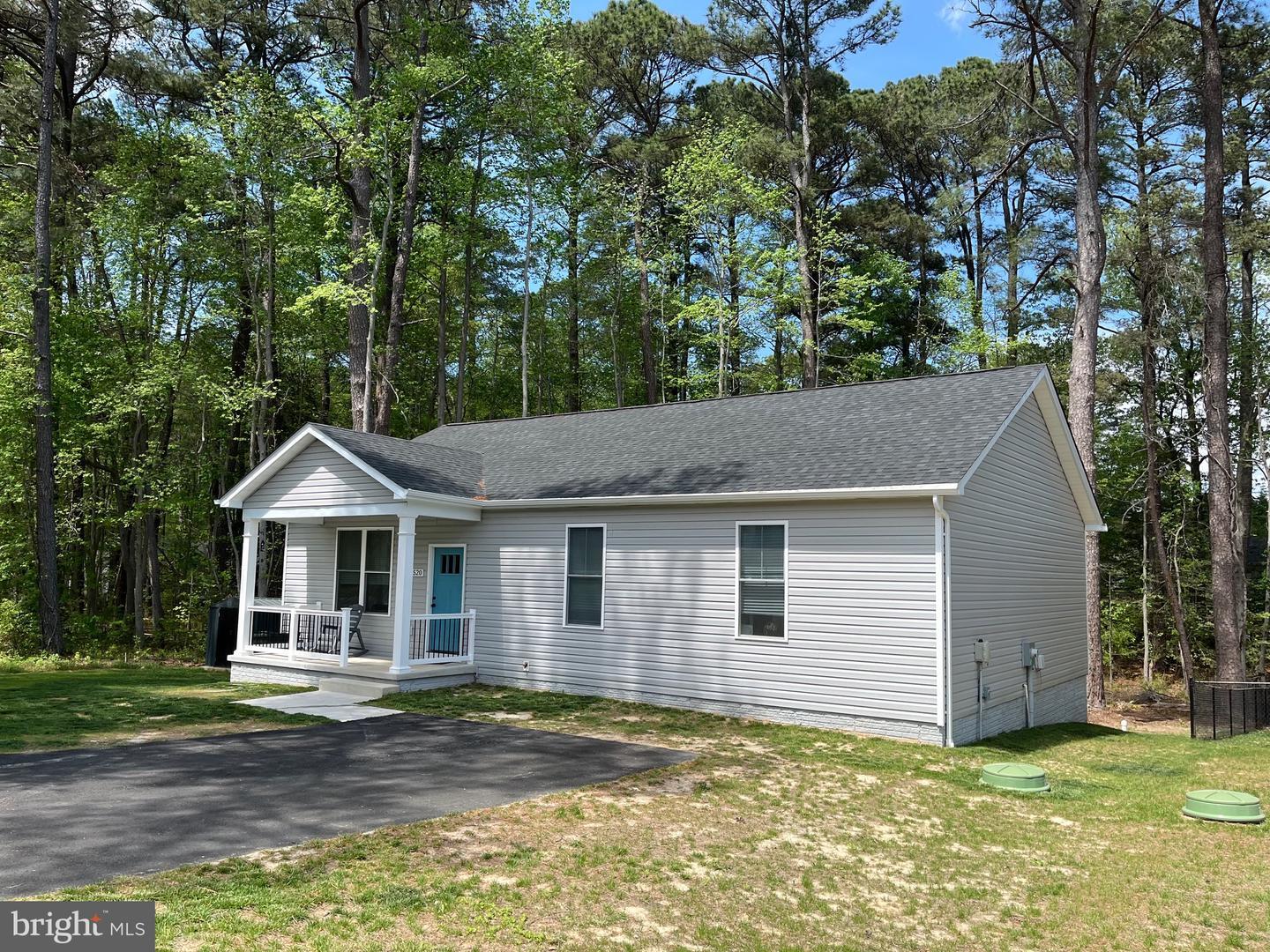 Property Photo: 520 S Glebe Road VA 22520