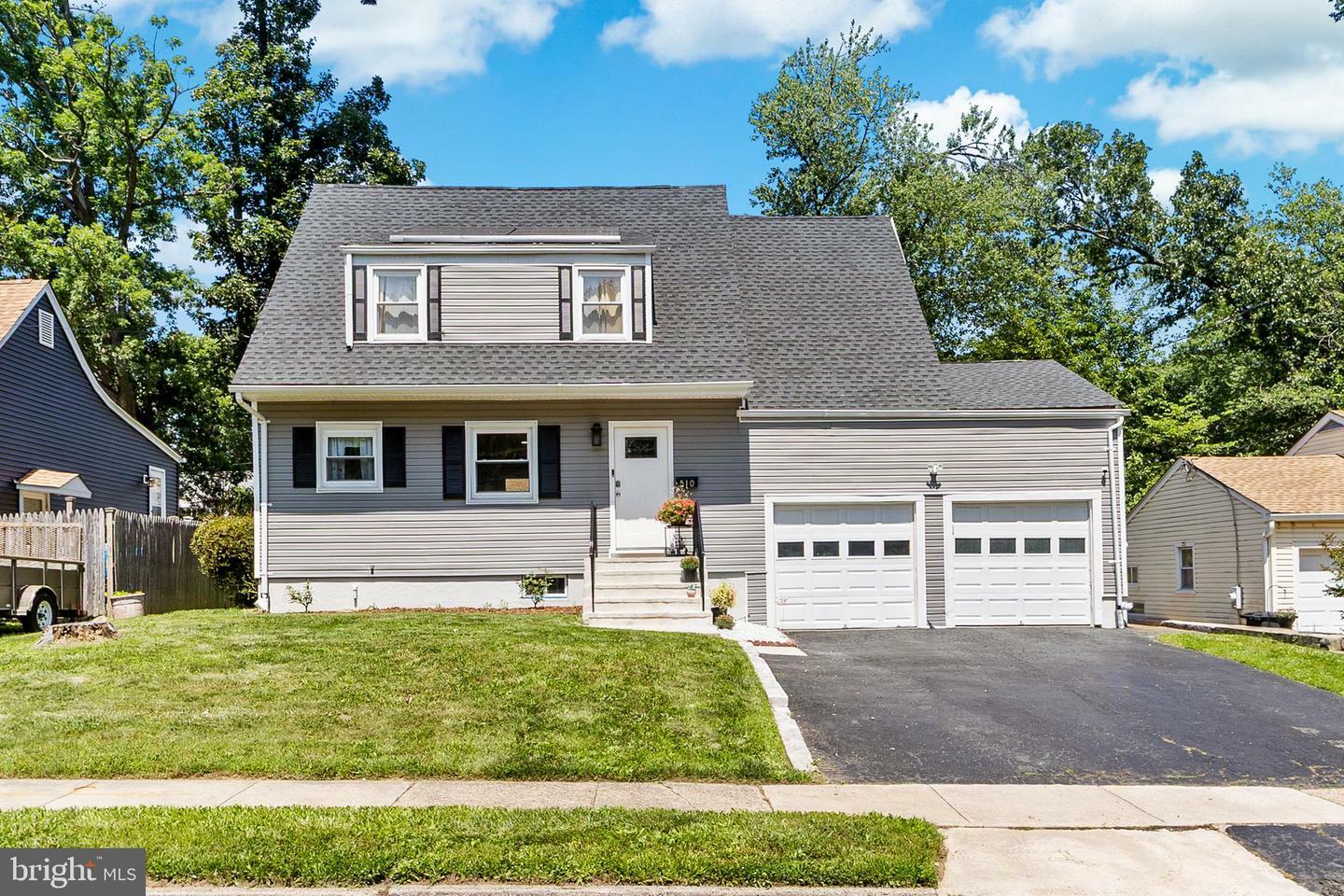 510 Sutherland Road  Ewing NJ 08618 photo