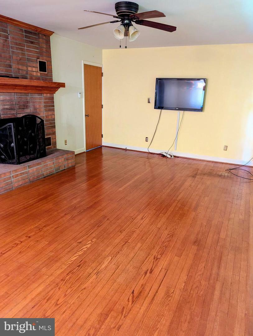 Property Photo: 201 N Linden Street PA 19551
