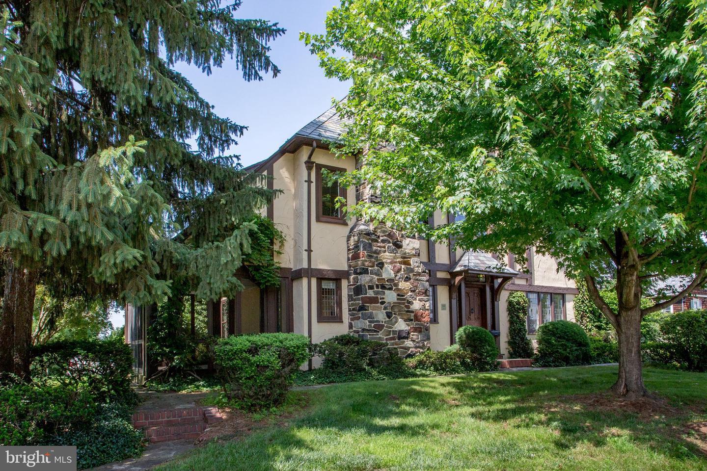 Property Photo: 56 Pennsylvania Ave NJ 08822
