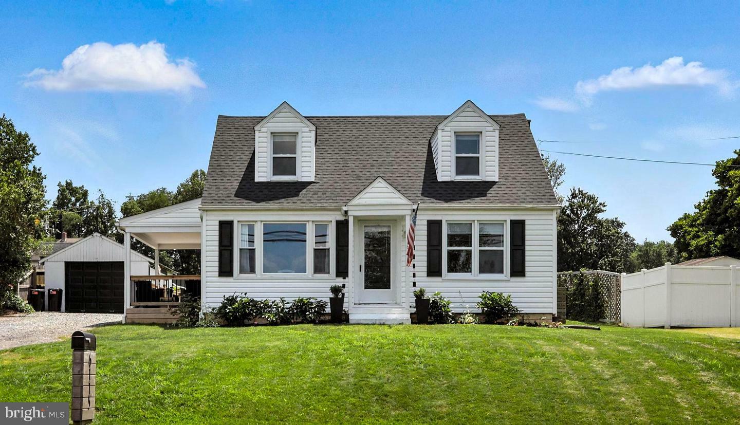 Property Photo: 6115 Division Highway PA 17555