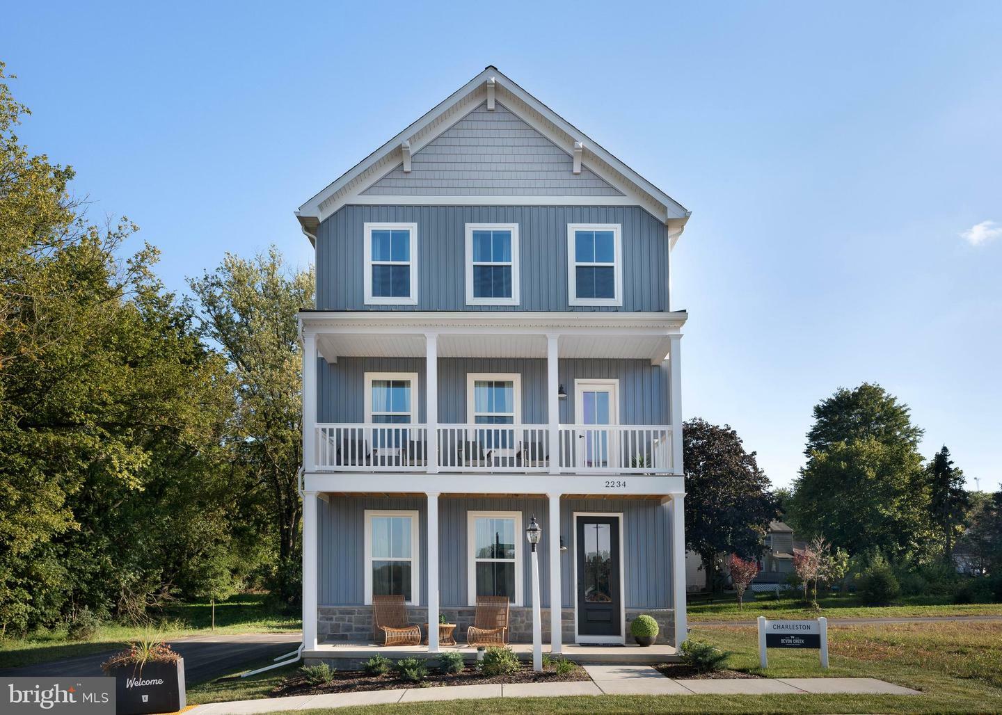 Property Photo:  2234 Coach Light Lane  PA 17601 