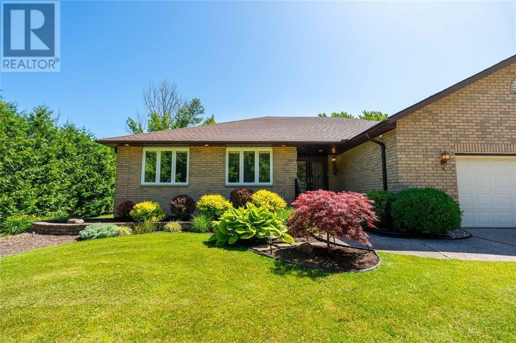 Photo de la propriété:  9172 Indian Hills Trail West  ON N0N 1J2 