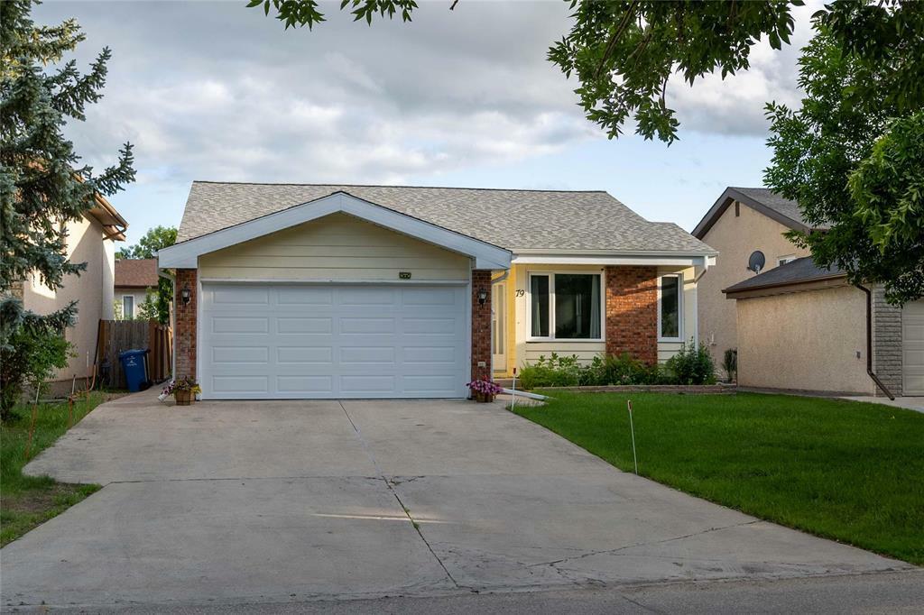 Photo de la propriété: 79 Williamson Crescent MB R3W 1G5