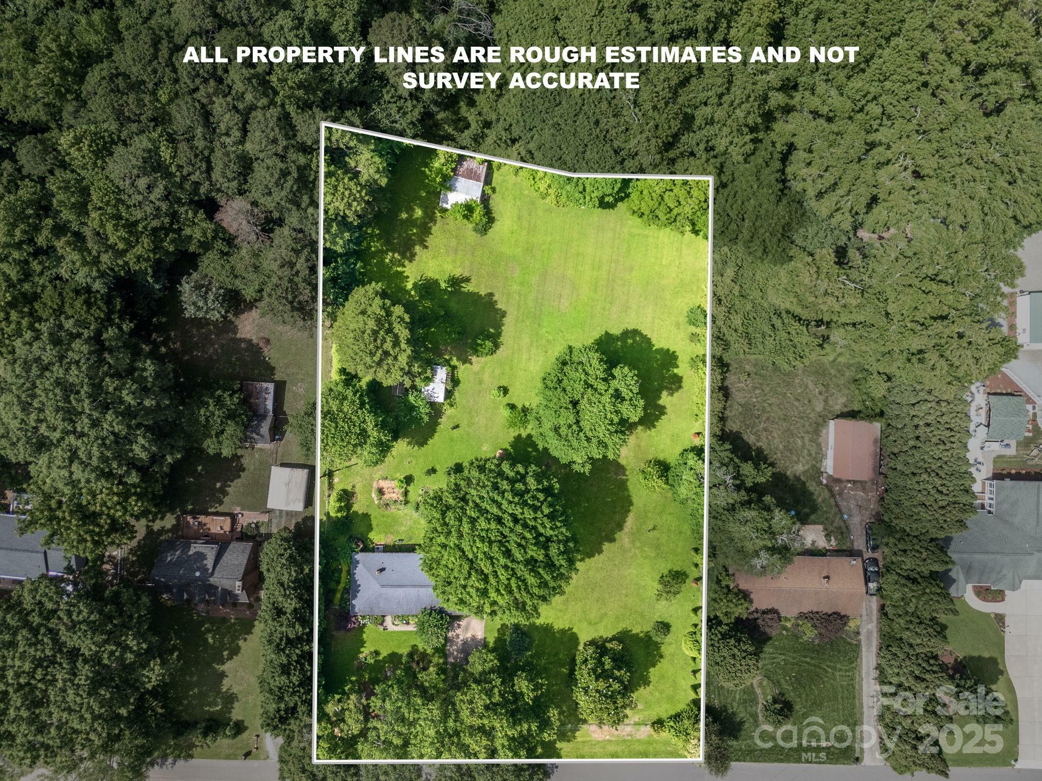 Property Photo: 2008 Kimway Drive NC 28105