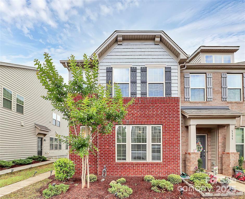 Property Photo: 5391 Orchid Bloom Drive SC 29707