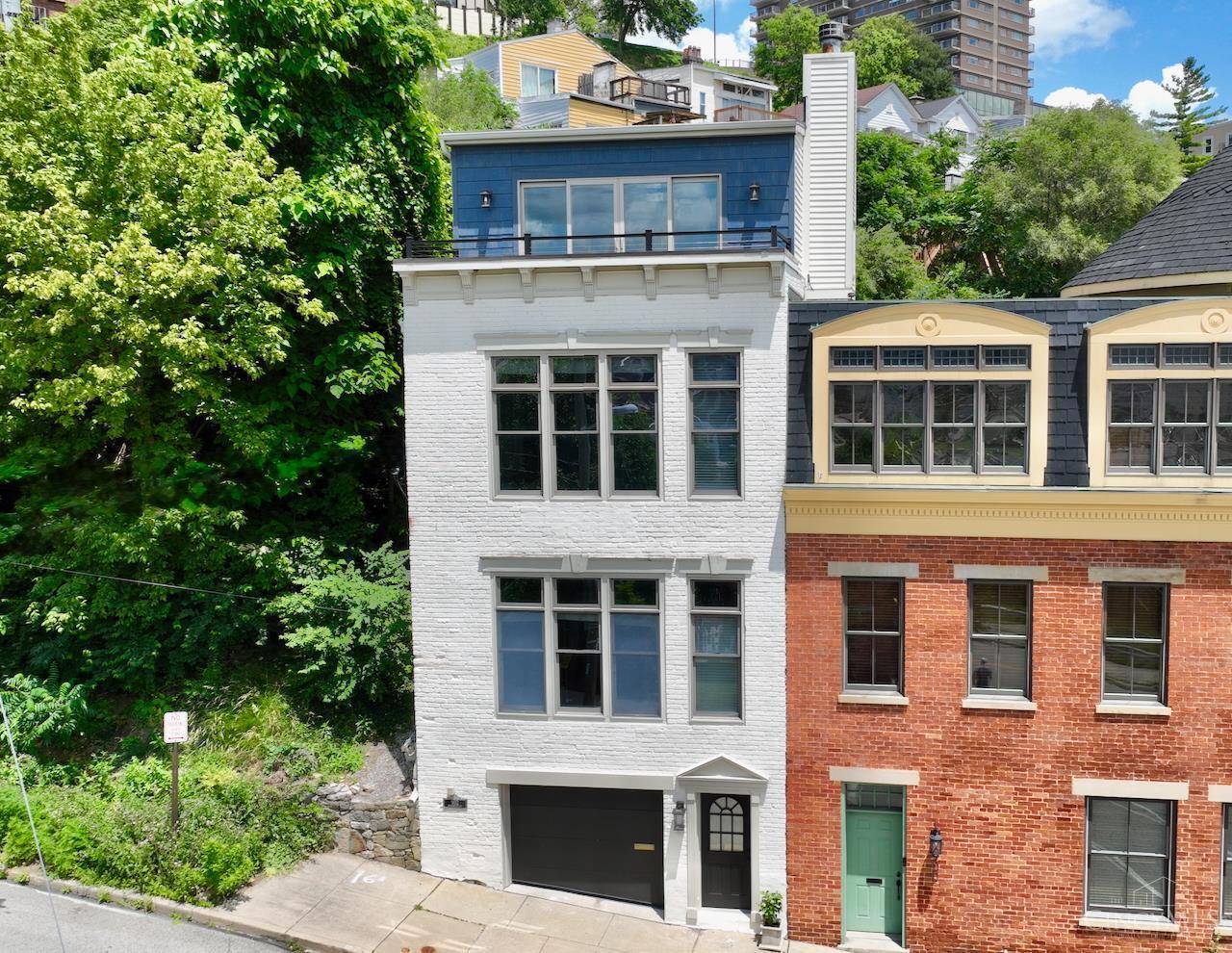Property Photo: 902 Monastery Street OH 45202
