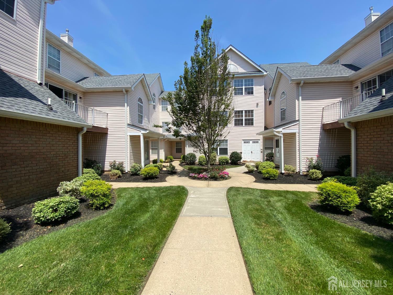 420 Plymouth Road  North Brunswick NJ 08902 photo